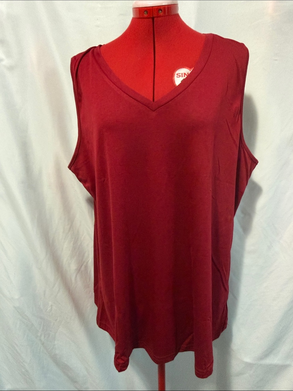 Relaxed V-Neck Sleeveless Tank Top - Burgundy
